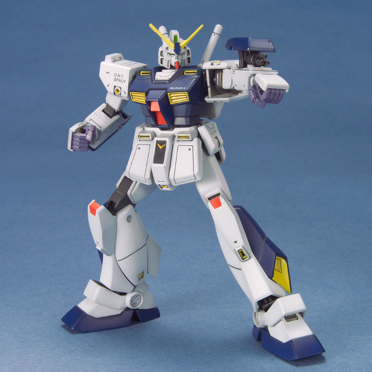 BANDAI HGUC 1/144 GUNDAM NT-1