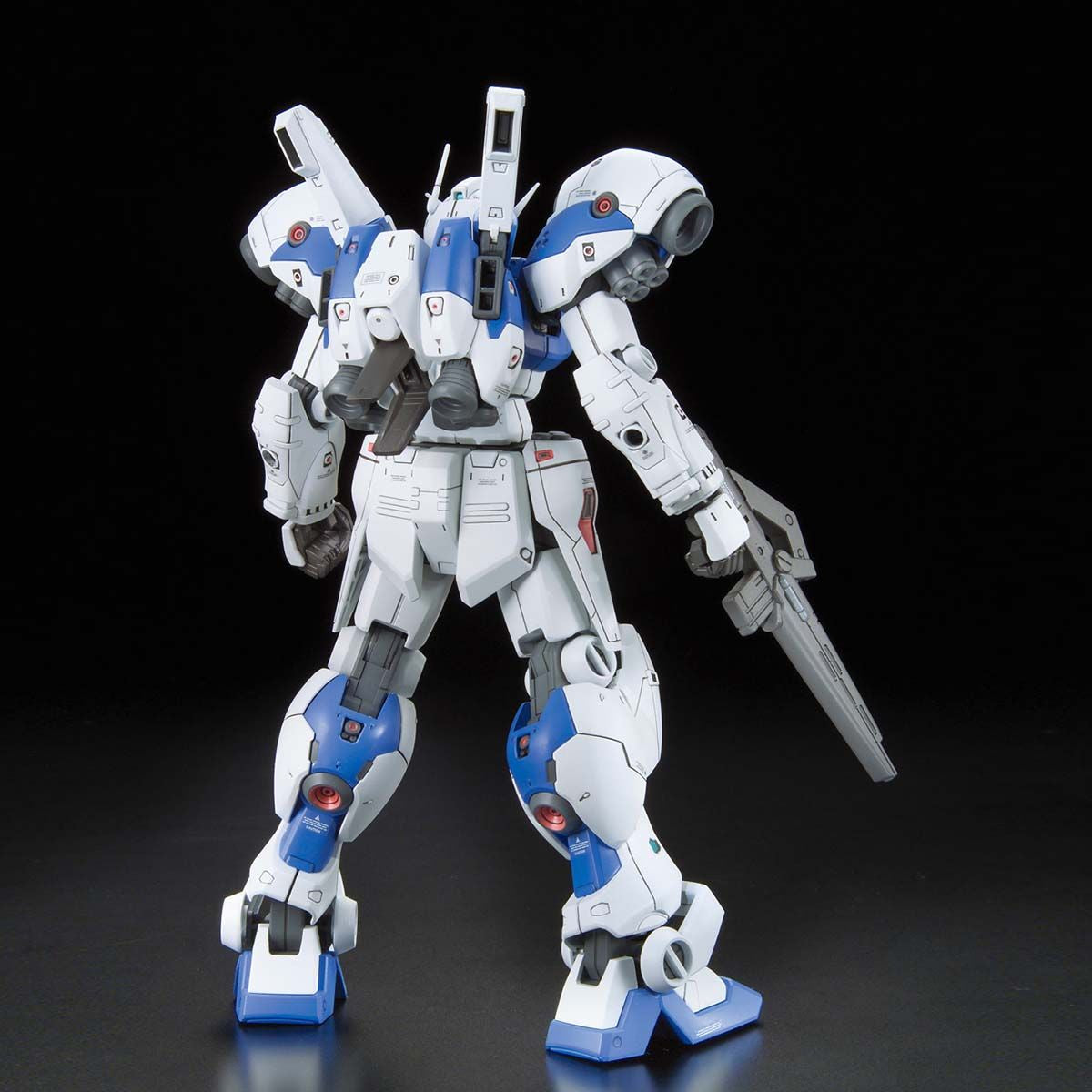 BANDAI RE/100 1/100 GUNDAM GP04 GERBERA