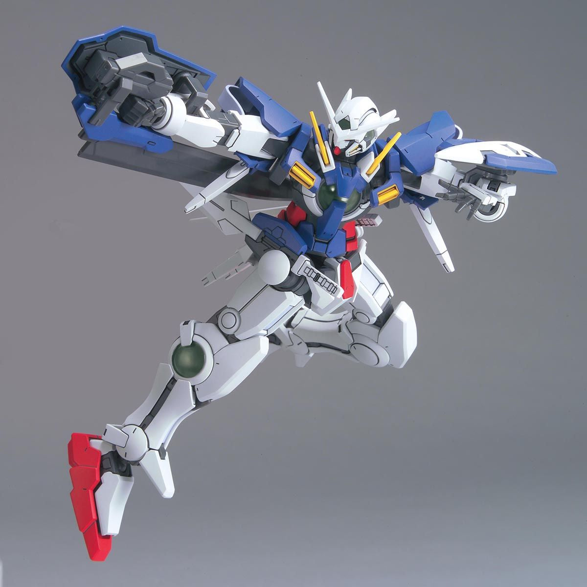 BANDAI HG 1/144 GUNDAM EXIA