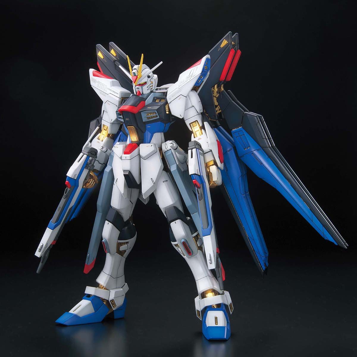 BANDAI MG 1/100 STRIKE FREEDOM GUNDAM FULL BURST MODE