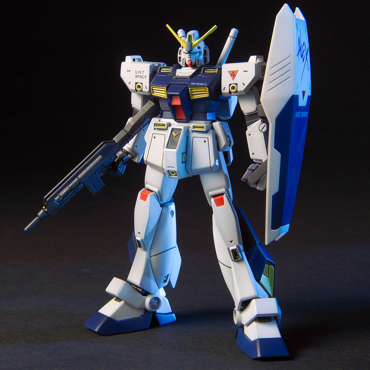 BANDAI HGUC 1/144 GUNDAM NT-1