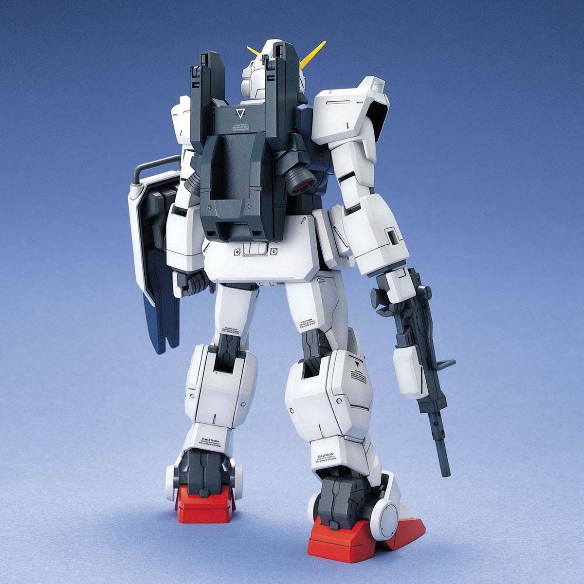 BANDAI MG 1/100 GUNDAM RX-79G
