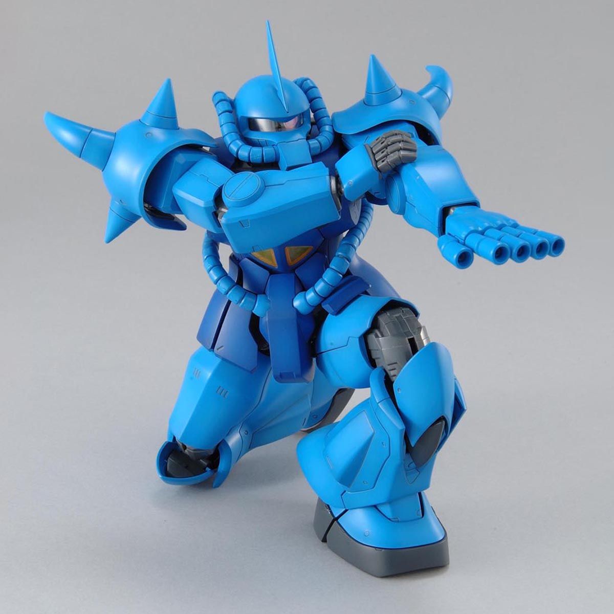 BANDAI MG 1/100 GOUF VER 2.0