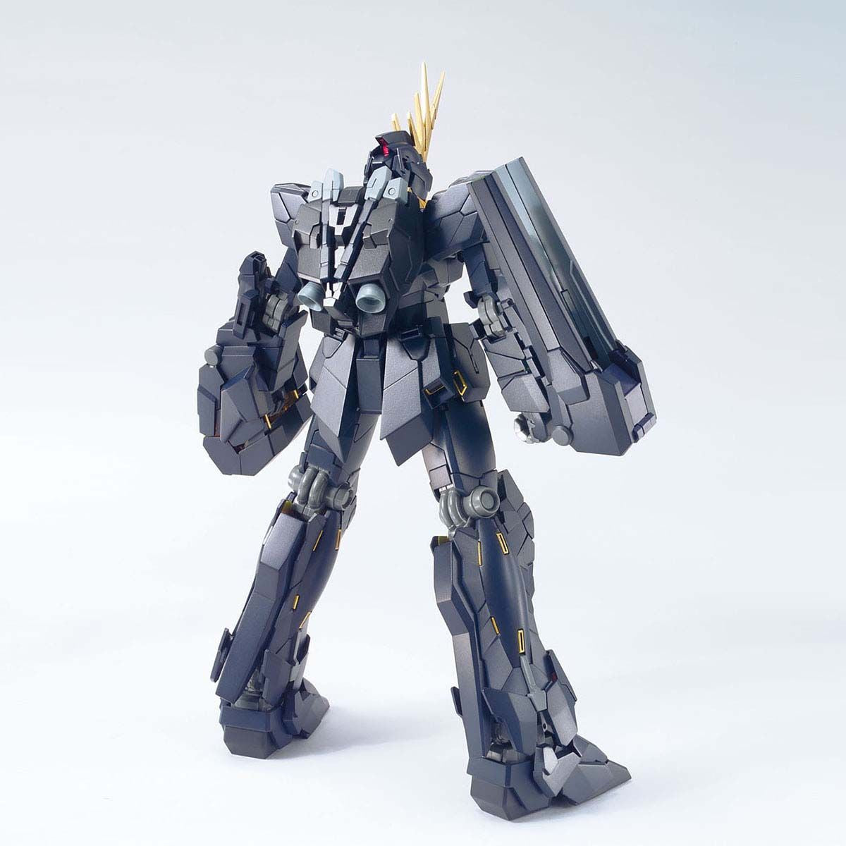 BANDAI MG 1/100 RX-O UNICORN GUNDAM 02 BANSHEE