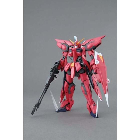 BANDAI MG 1/100 AEGIS GUNDAM