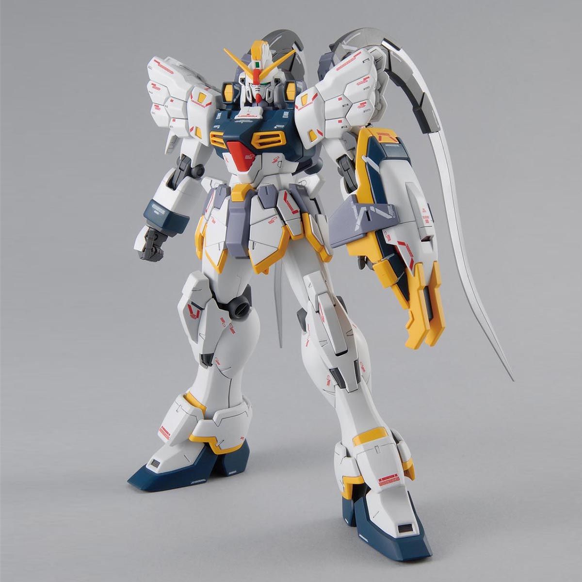 BANDAI MG 1/100 GUNDAM SANDROCK EW VER.