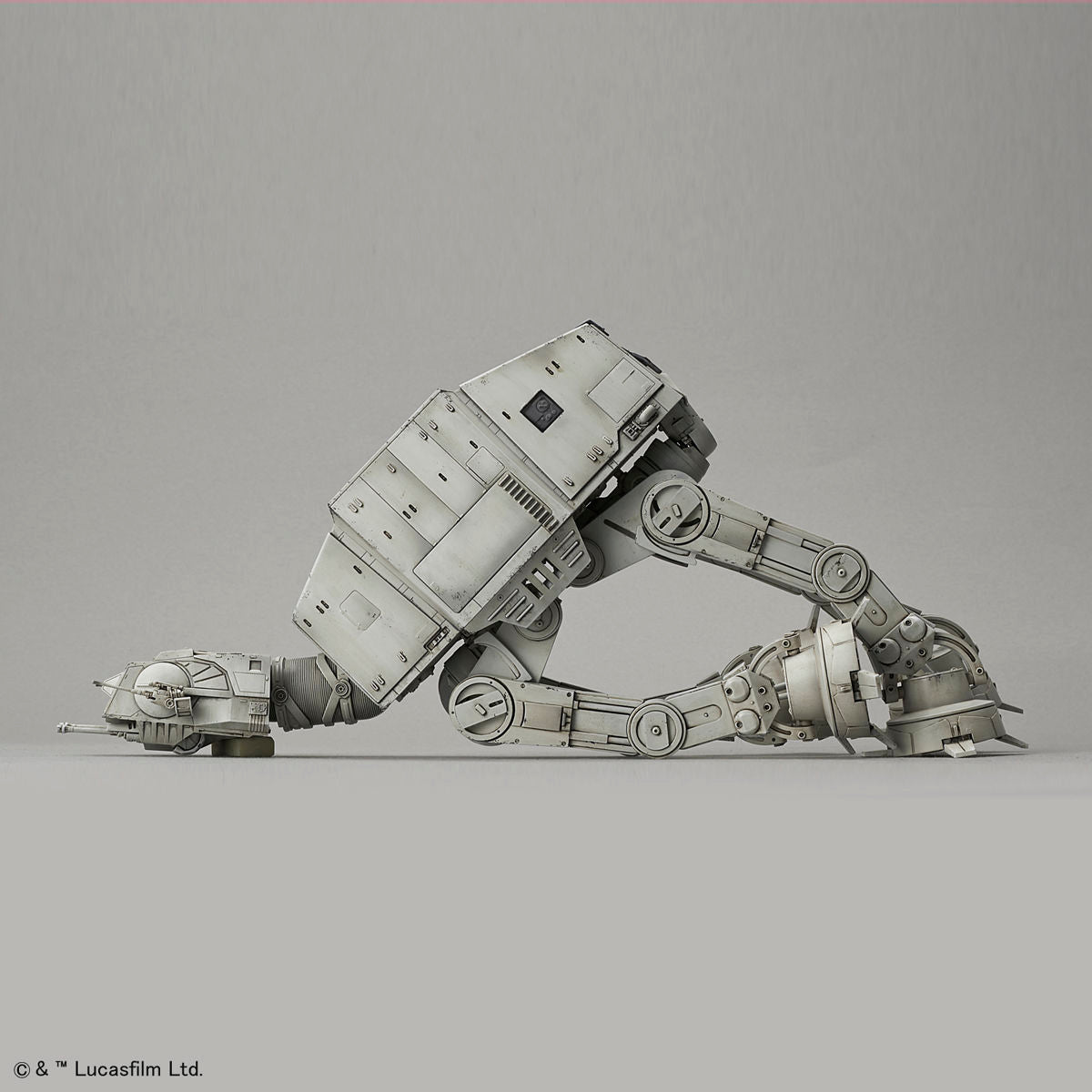 BANDAI STAR WARS 1/144 AT-AT