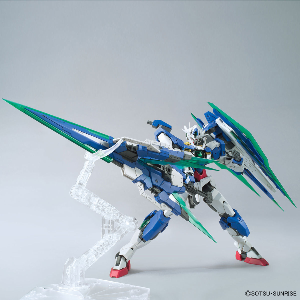 BANDAI MG 1/100 OO QAN[T] FULL SABER