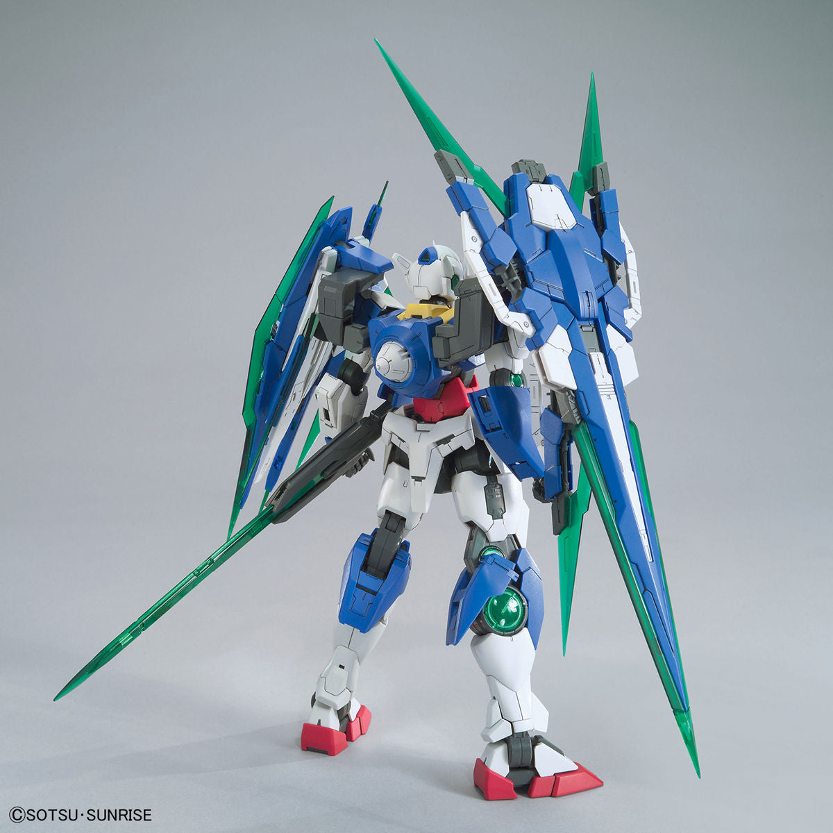 BANDAI MG 1/100 OO QAN[T] FULL SABER