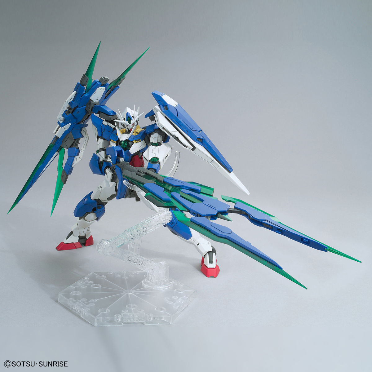 BANDAI MG 1/100 OO QAN[T] FULL SABER