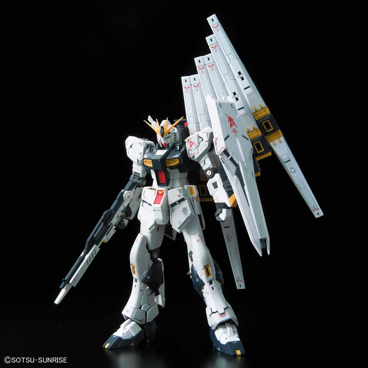 BANDAI RG 1/144 V GUNDAM