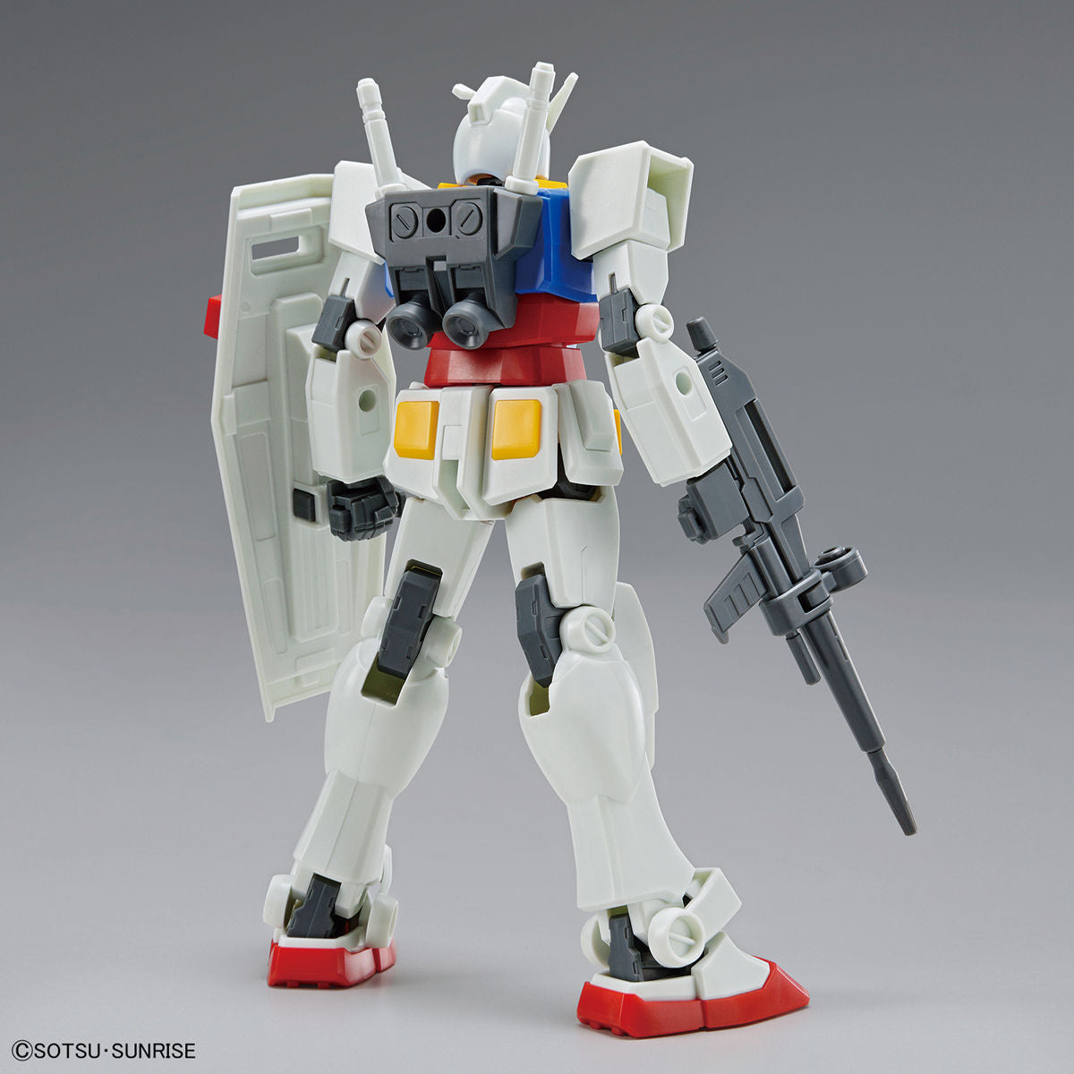 BANDAI ENTRY GRADE 1/144 RX-78-2 GUNDAM