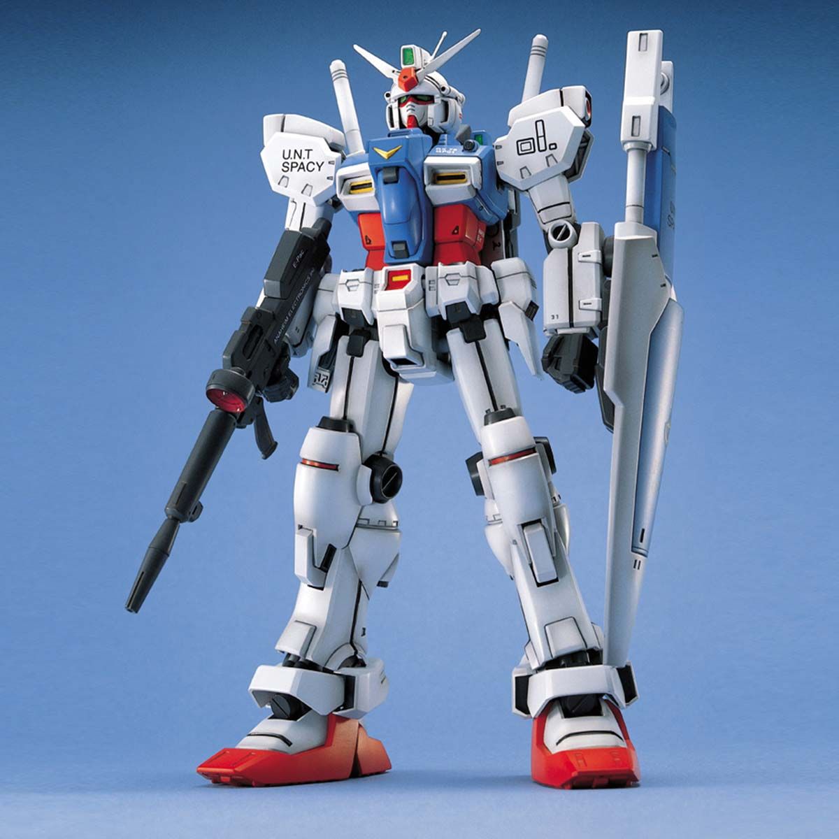 BANDAI MG 1/100 GUNDAM GP01