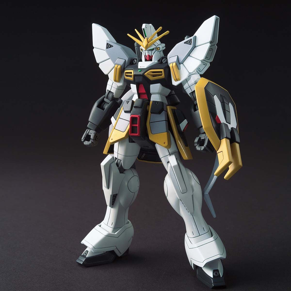 BANDAI HGAC 1/144 GUNDAM SANDROCK