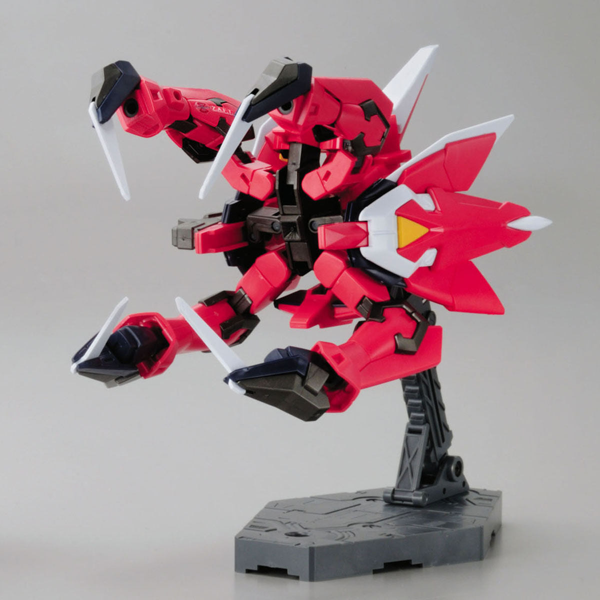 BANDAI HG 1/144 R05 AEGIS GUNDAM