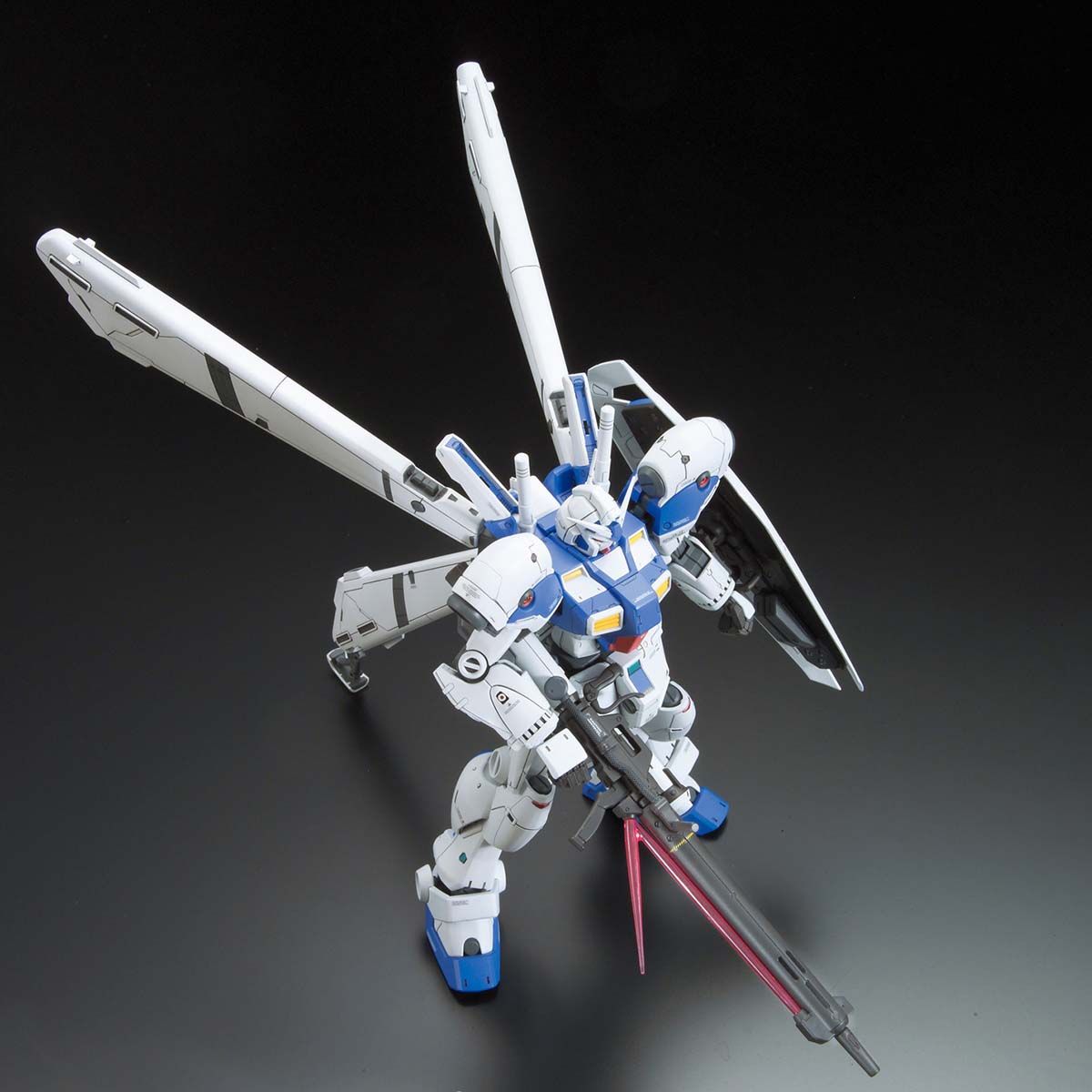 BANDAI RE/100 1/100 GUNDAM GP04 GERBERA