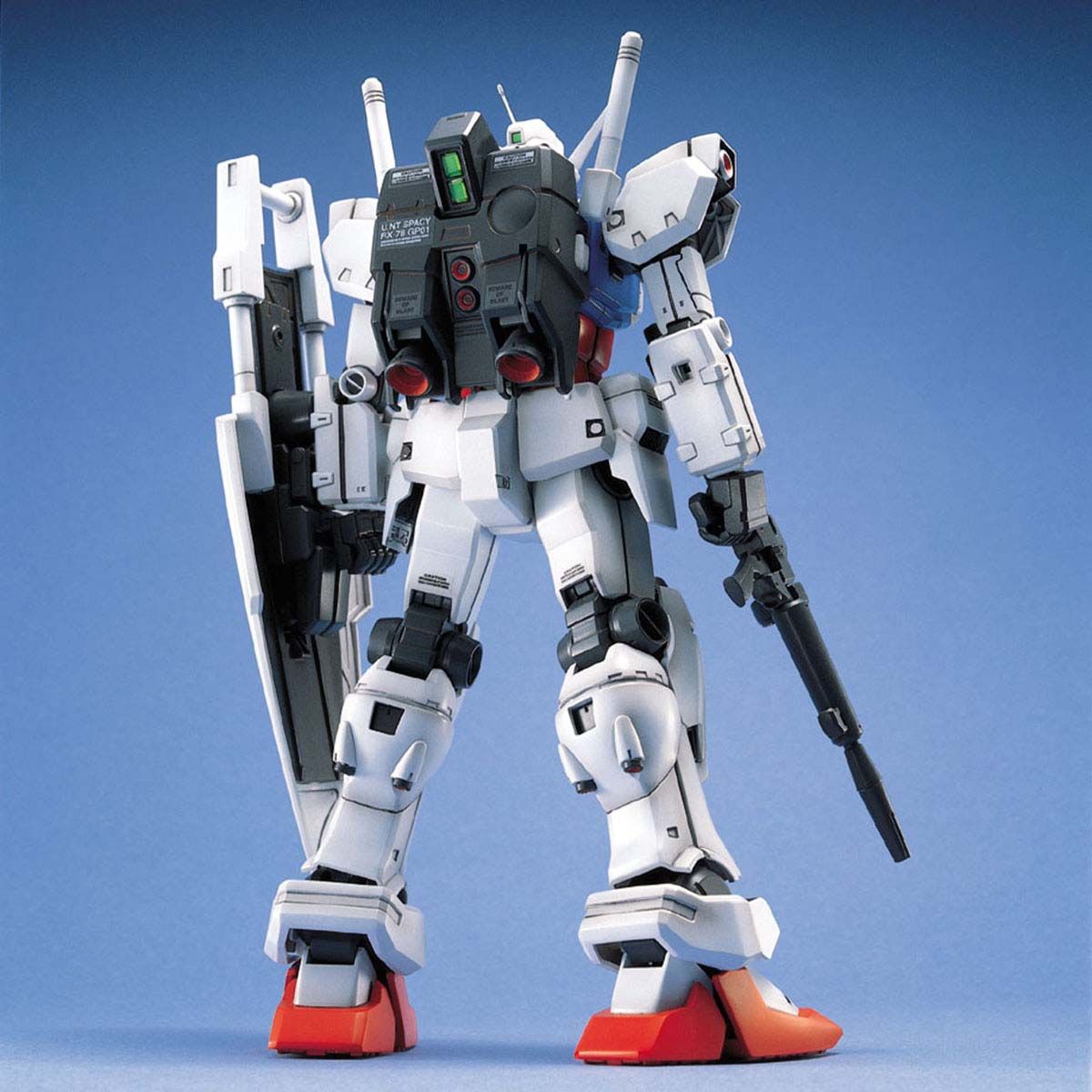 BANDAI MG 1/100 GUNDAM GP01