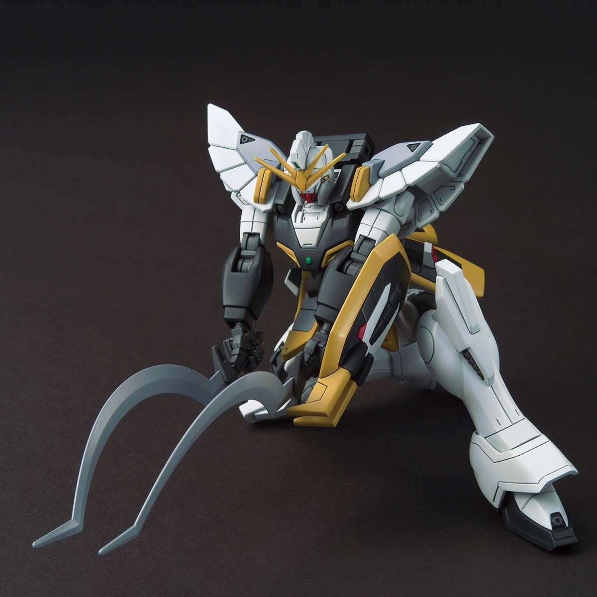 BANDAI HGAC 1/144 GUNDAM SANDROCK