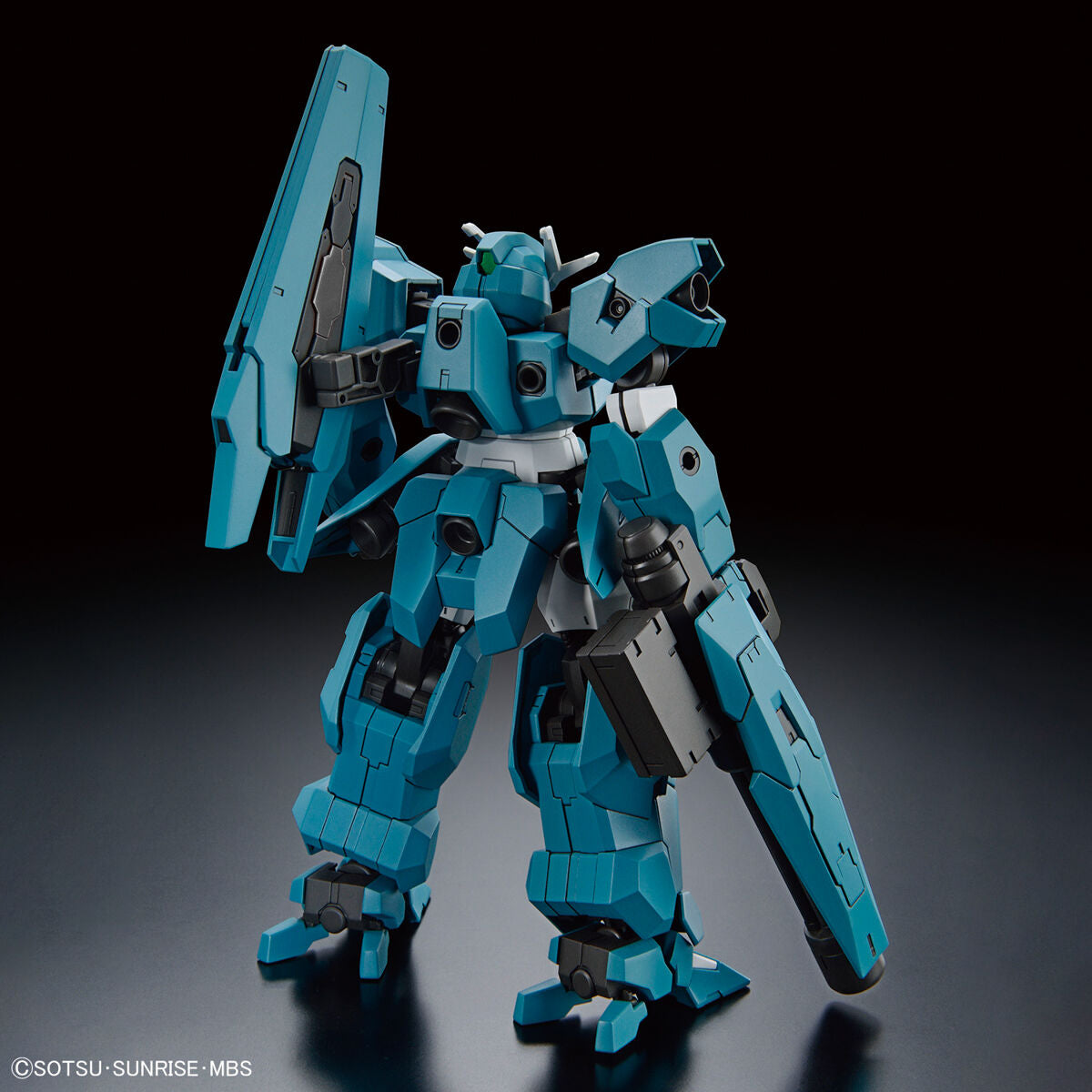 BANDAI HG 1/144 GUNDAM LFRITH UR
