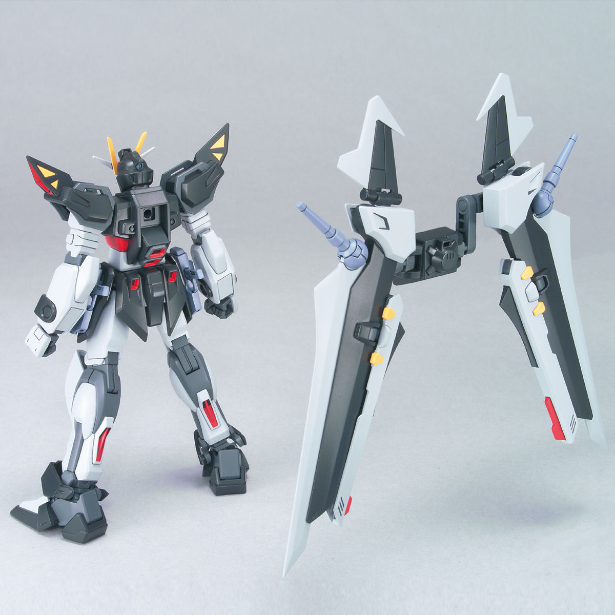 BANDAI HG 1/144 STRIKE NOIR GUNDAM