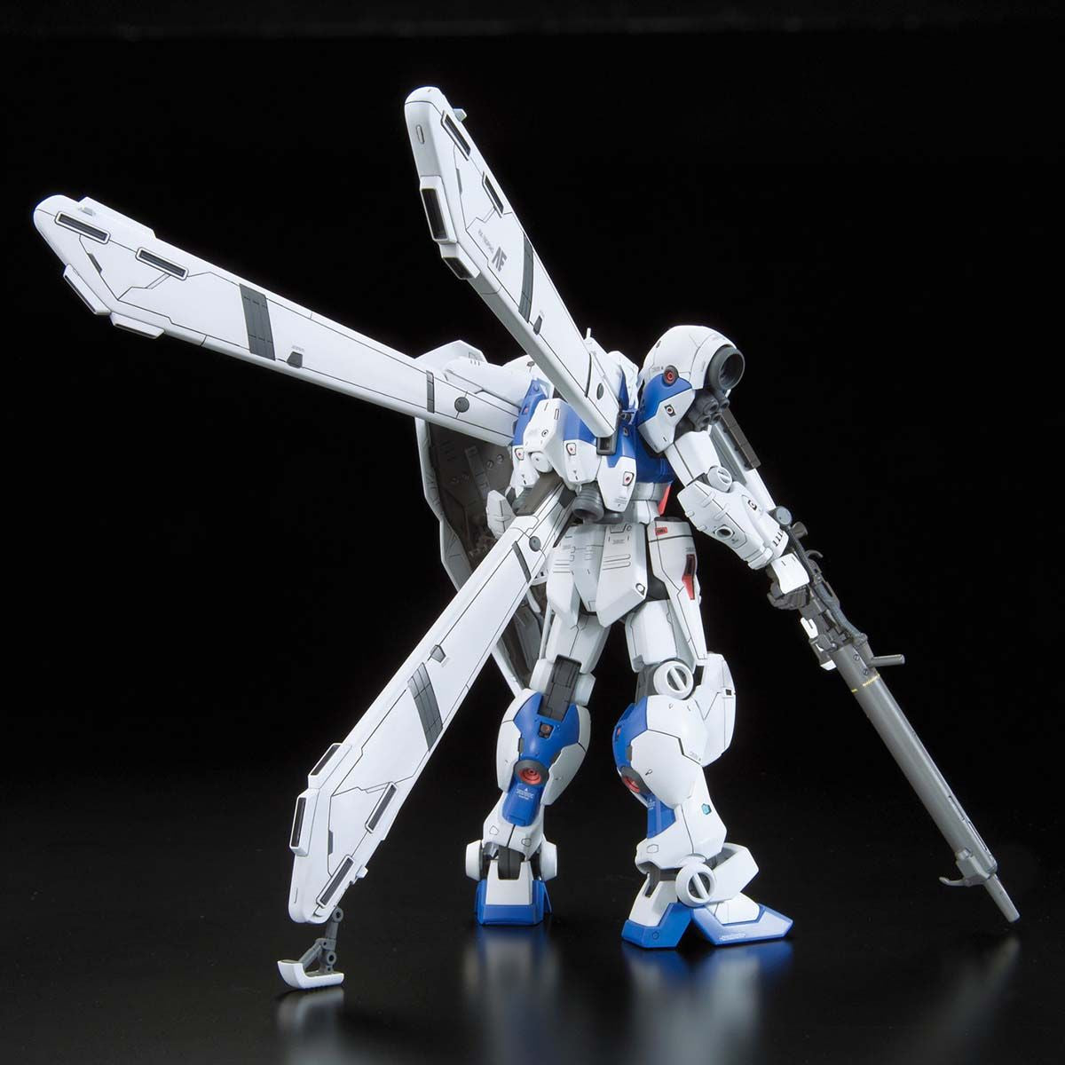 BANDAI RE/100 1/100 GUNDAM GP04 GERBERA